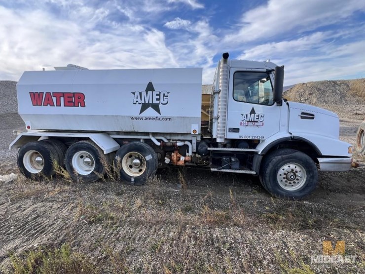 2002-volvo-vhd-64b-water-truck-xx16263-image-7