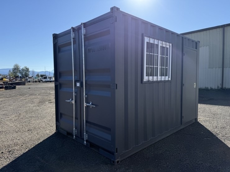 2025-12'-storage-container-image-1