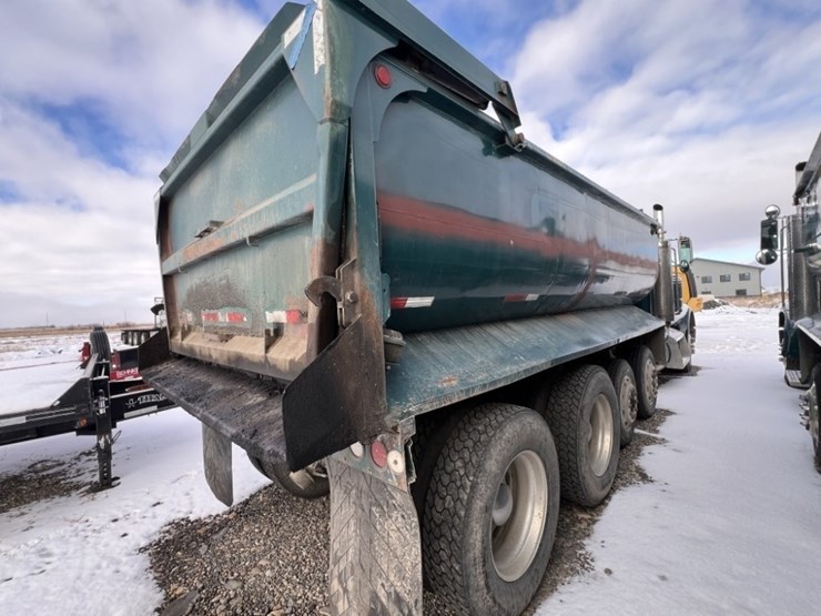 1998-peterbilt-379-image-5