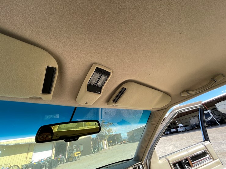 #7-•-cadillac-deville-(nm-title-in-delay)-image-80