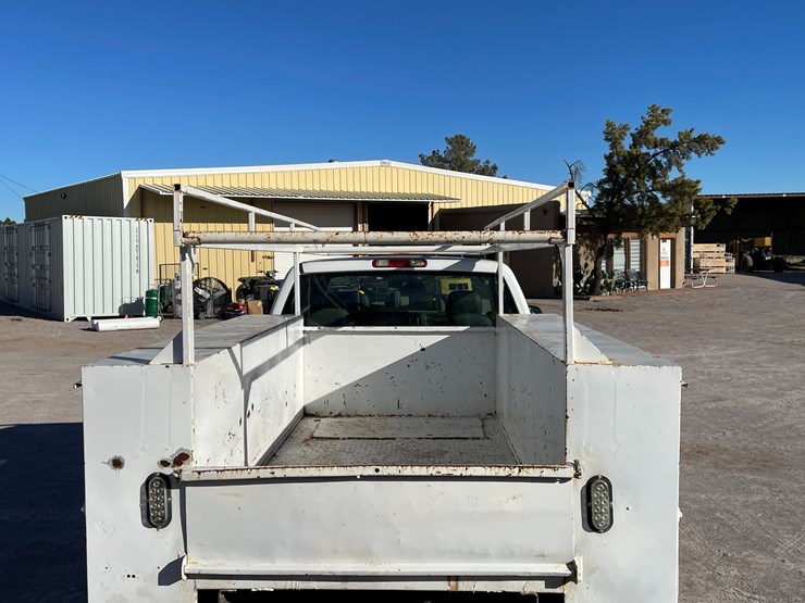 2007-chevrolet-silverado-2500-image-41