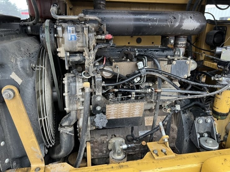 2011-caterpillar-it14g-wheel-loader-image-20