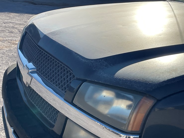 #5-•-2003-chevy-silverado-truck-(has-az-title)-image-21