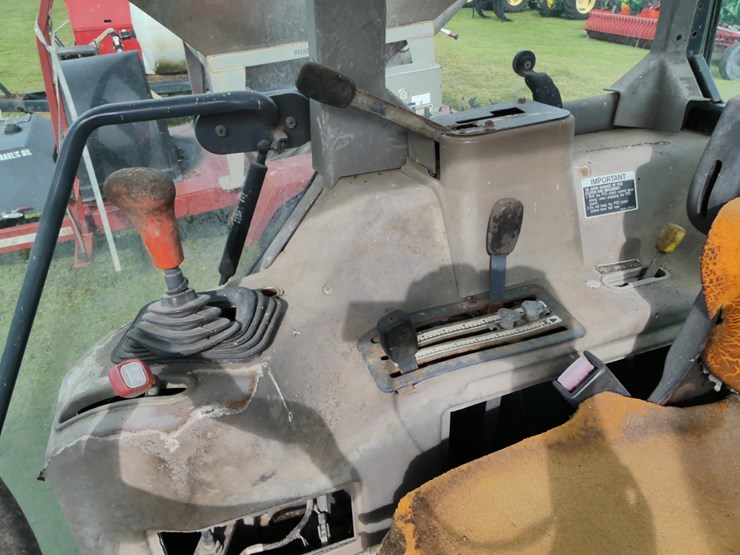 kubota-m9000-image-12