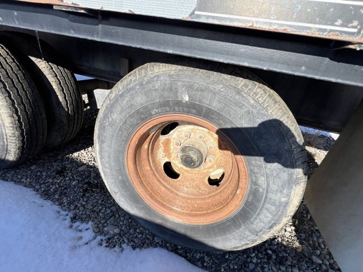 2006-titan-trailer-image-4