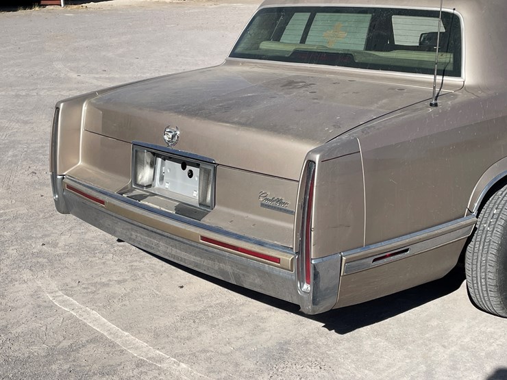 #7-•-cadillac-deville-(nm-title-in-delay)-image-34