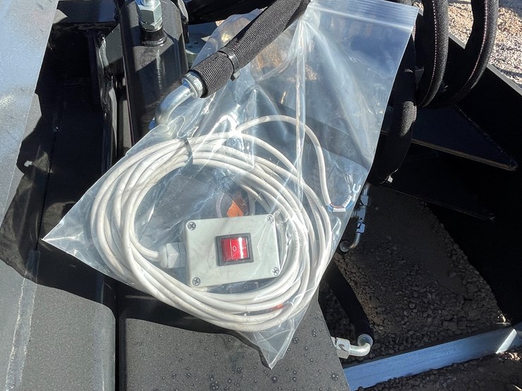 #221-•-6-way-dozer-blade-image-18