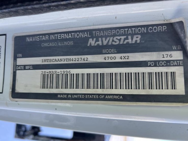 1996-international-4700-image-23