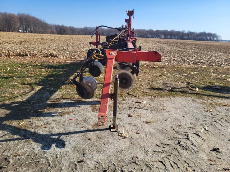 clark-6-shank-anhydrous-bar-image-4