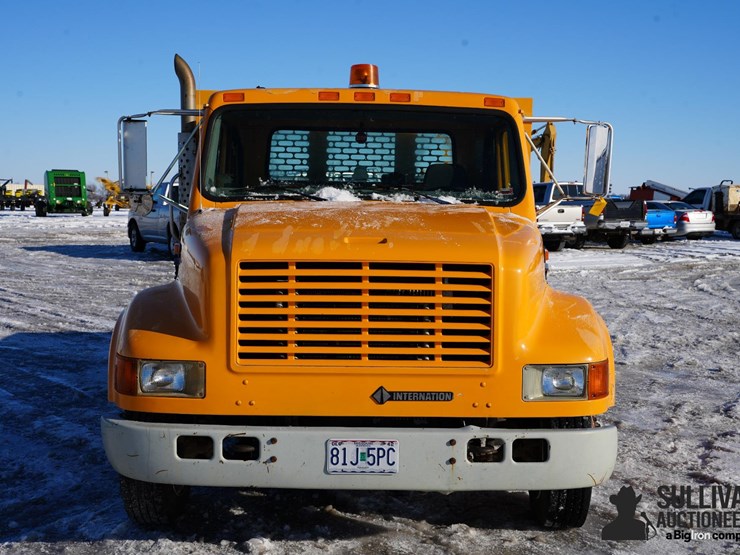 1998-international-4700-image-2