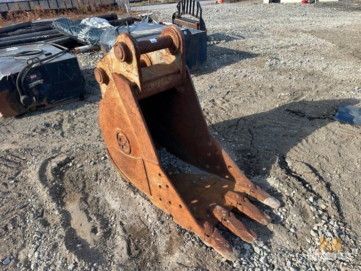ex160-trenching-bucket-image-5