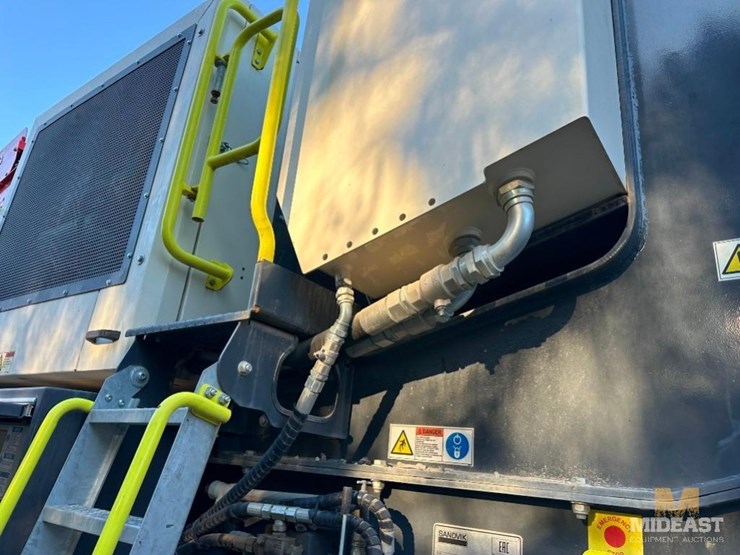 2010-sandvik-qj340-image-30