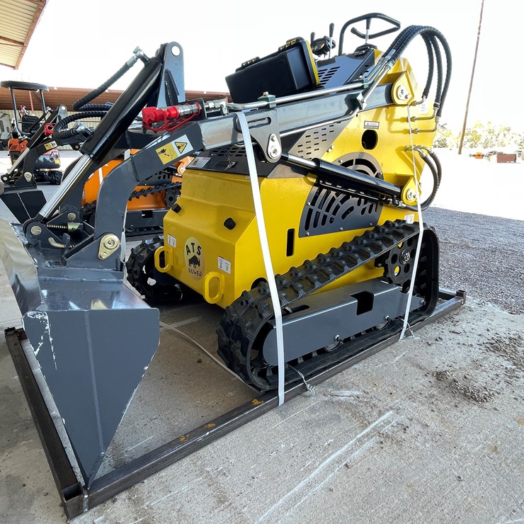 #223 • Mini Skid Steer Loader