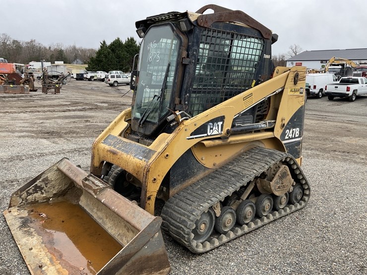 caterpillar-247b-image-3