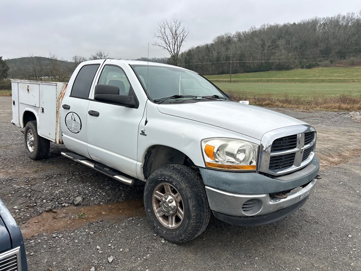 2006-dodge-ram-2500-image-3