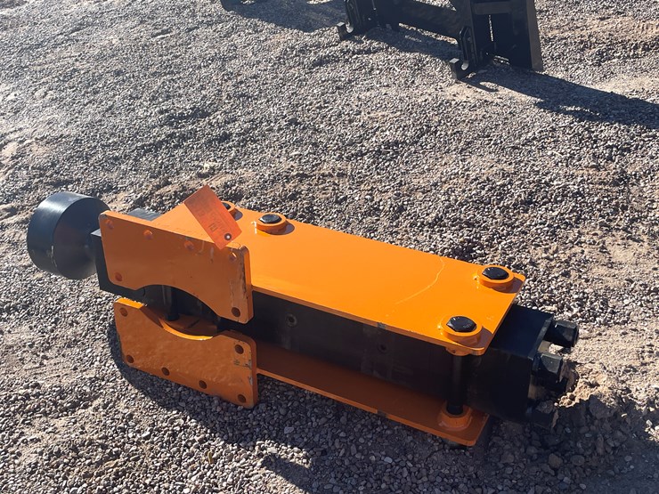 #213-•-skid-steer-post-driver-image-6