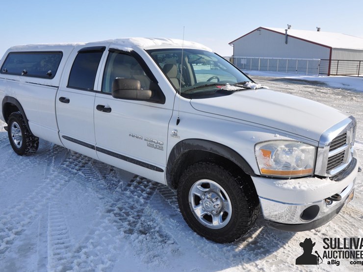 dodge-ram-2500-image-3