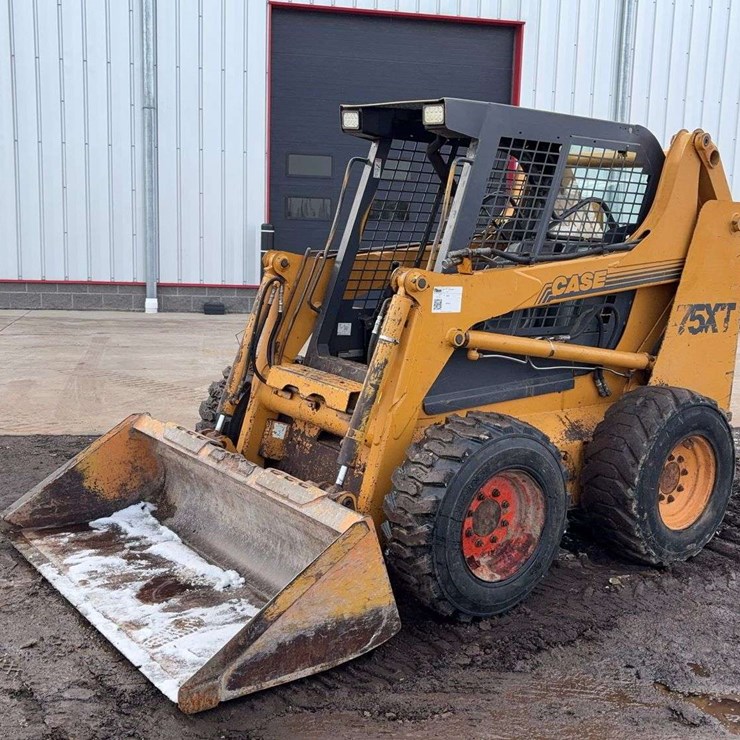 CASE 75 XT