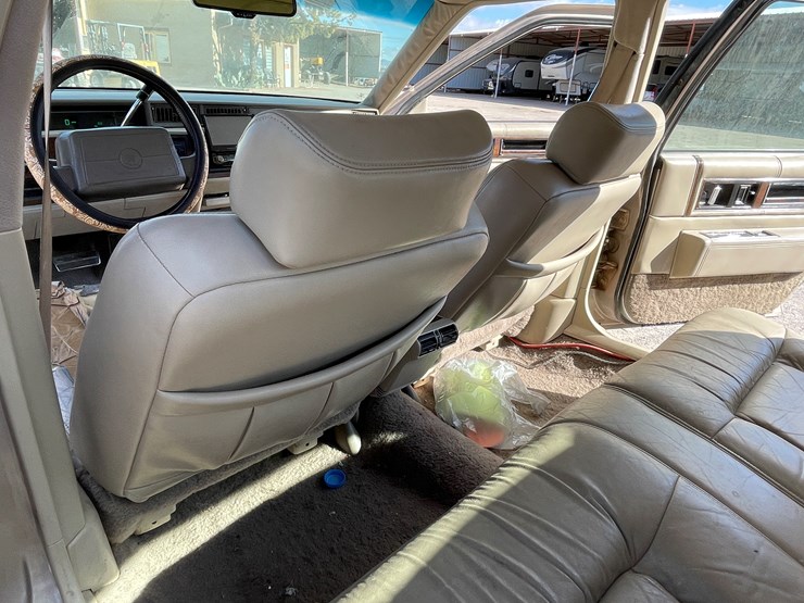 #7-•-cadillac-deville-(nm-title-in-delay)-image-102