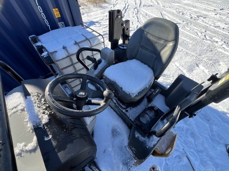 caterpillar-cb24b-image-15