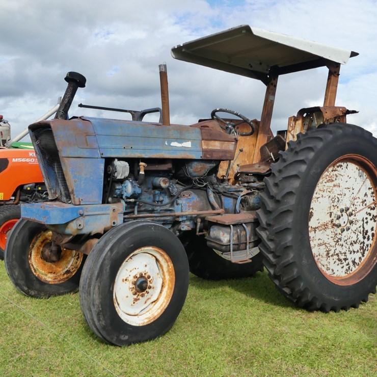 FORD TRACTOR