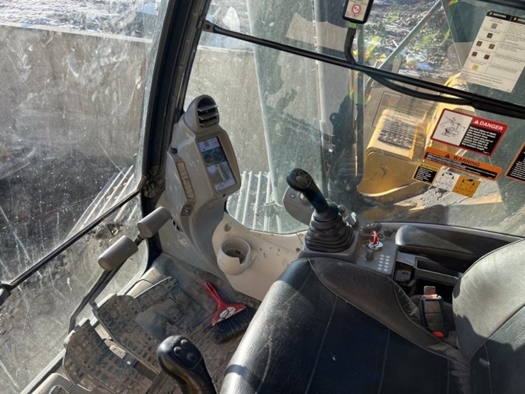 john-deere-350-image-18