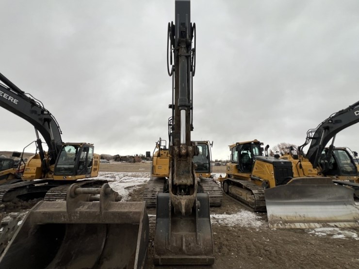 deere-345g-lc-image-8