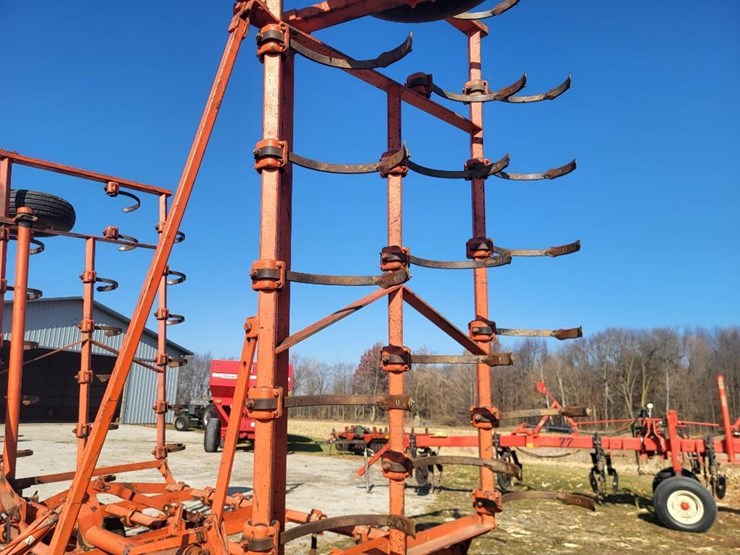 allis-chalmers-1300-field-cultivator-image-15