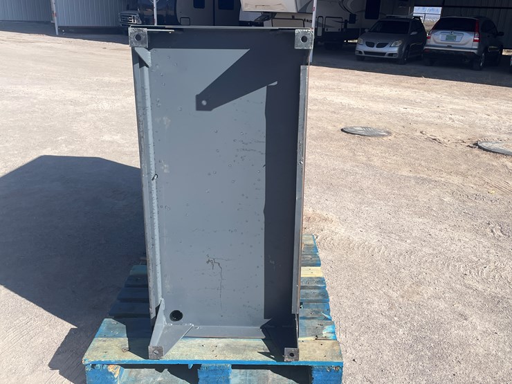 #270-•-stronghold-industrial-metal-cabinet-image-8