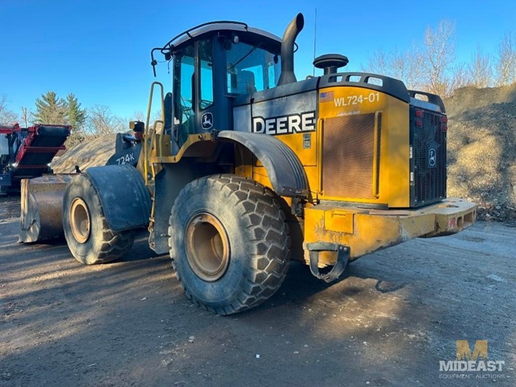 2012-deere-724k-image-6