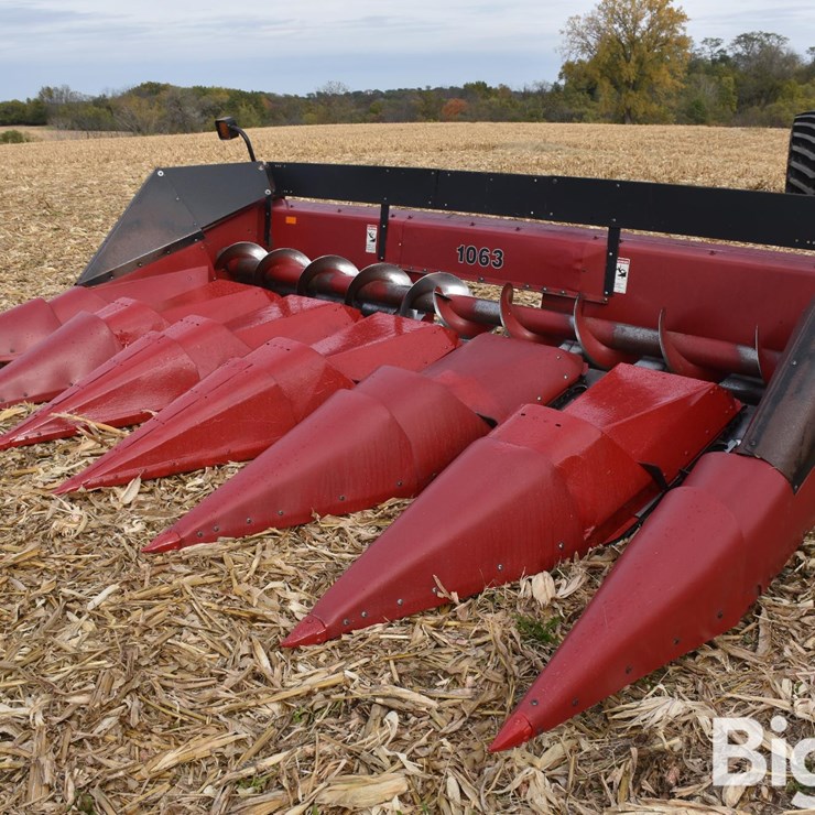 CASE IH 1063