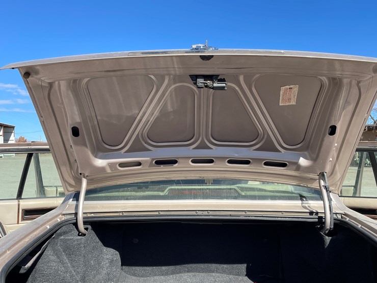 #7-•-cadillac-deville-(nm-title-in-delay)-image-58