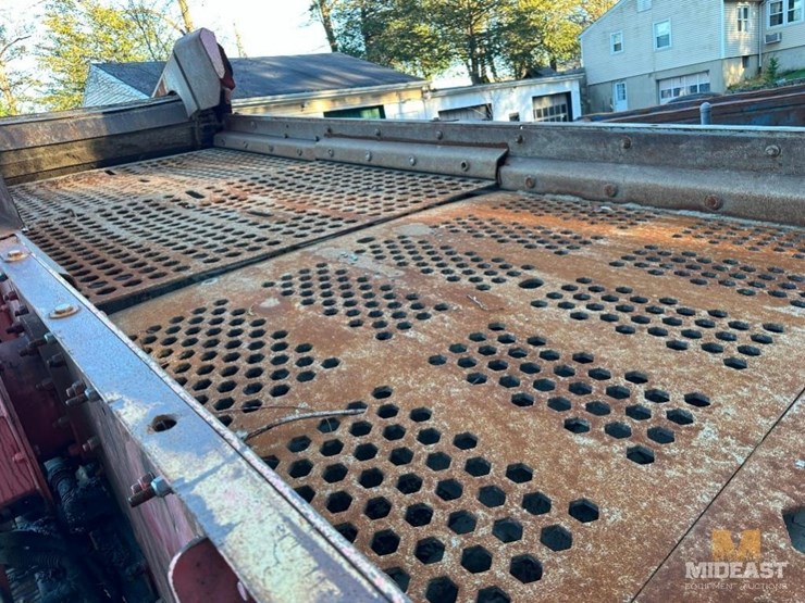 2012-sandvik-qe440-image-21