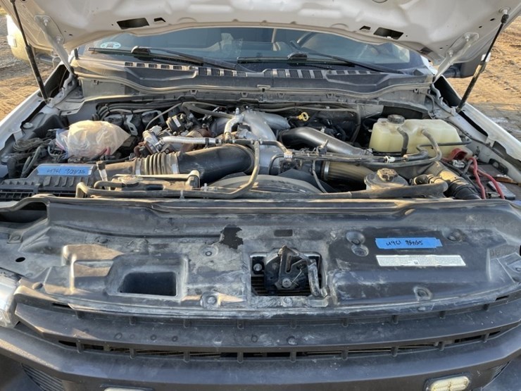 2022-ford-f550-xl-sd-image-34