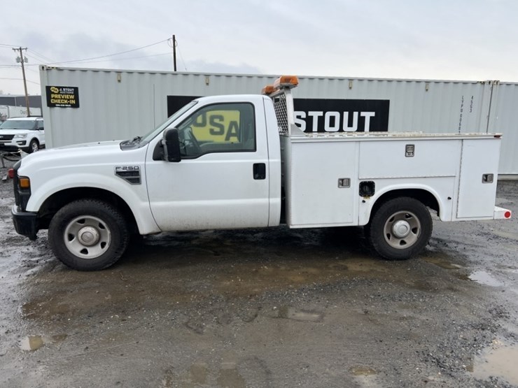 2008-ford-f250-xl-image-7