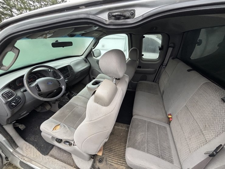 2002-ford-f150-image-23