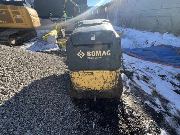 2017-bomag-bmp8500-image-2