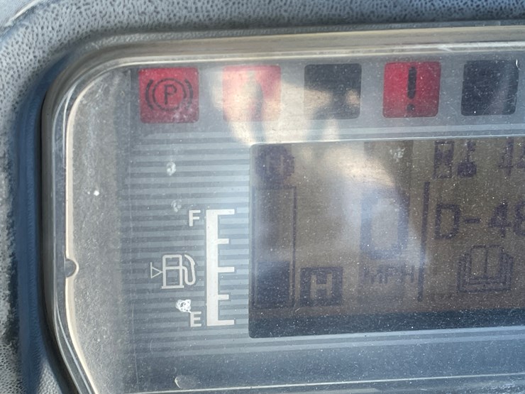 #15-•-2015-cat-forklift-image-70