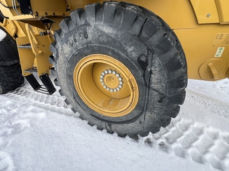 2014-caterpillar-930k-image-15