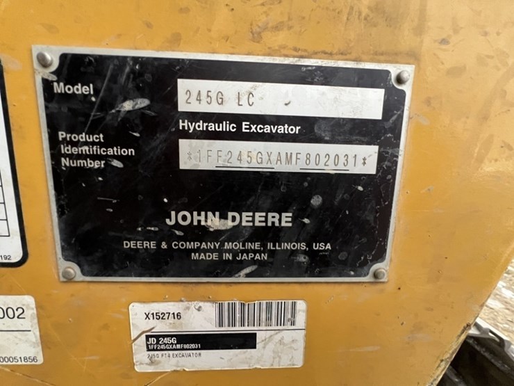 deere-245g-lc-image-23