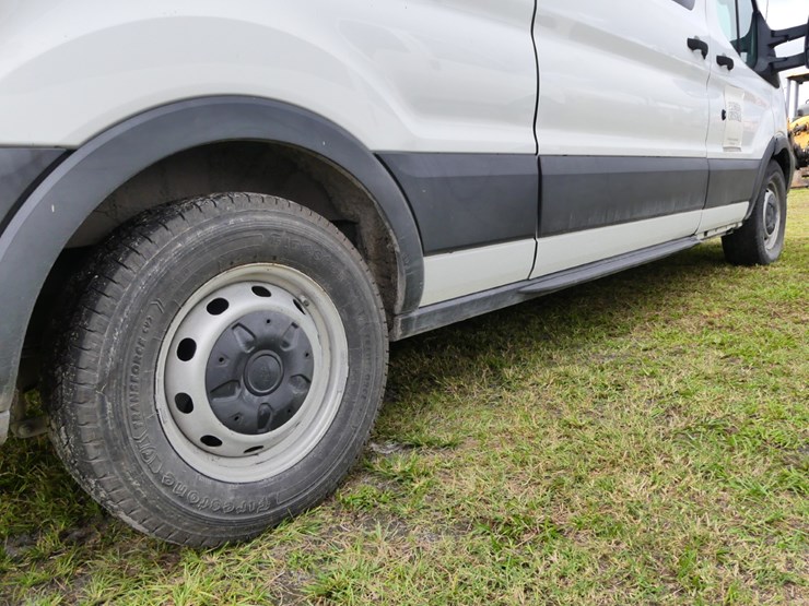 2018-ford-transit-image-7