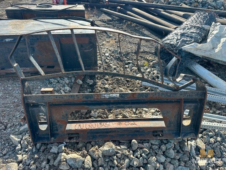 skid-steer-forks-image-3