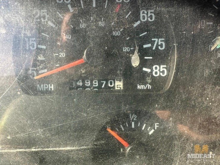 2000-sterling-lt8500-image-32