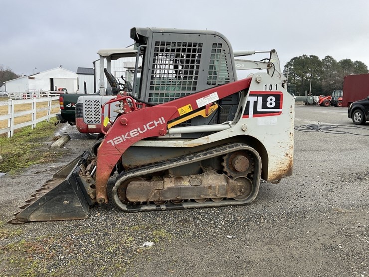 takeuchi-tl8-image-1
