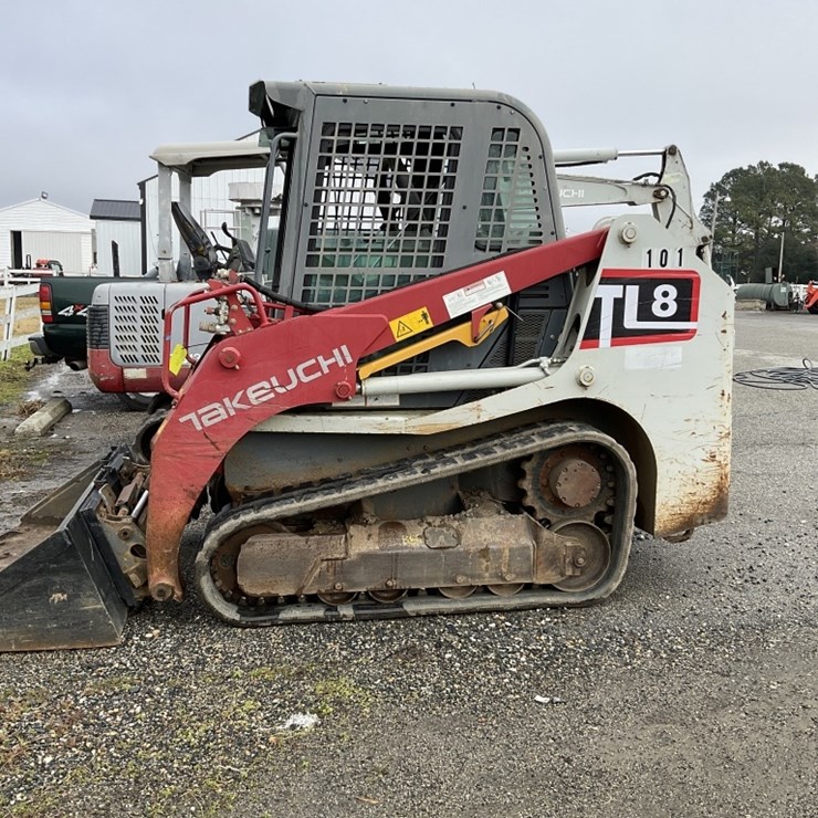 TAKEUCHI TL8