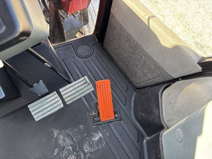 case-ih-5120-image-36