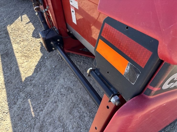 case-ih-3408-image-14