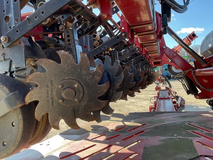 case-ih-1200-image-18