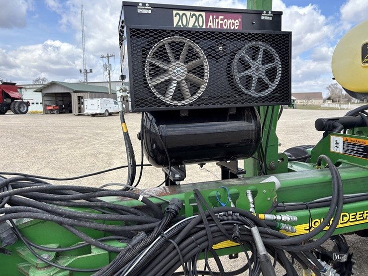 john-deere-1770nt-image-78