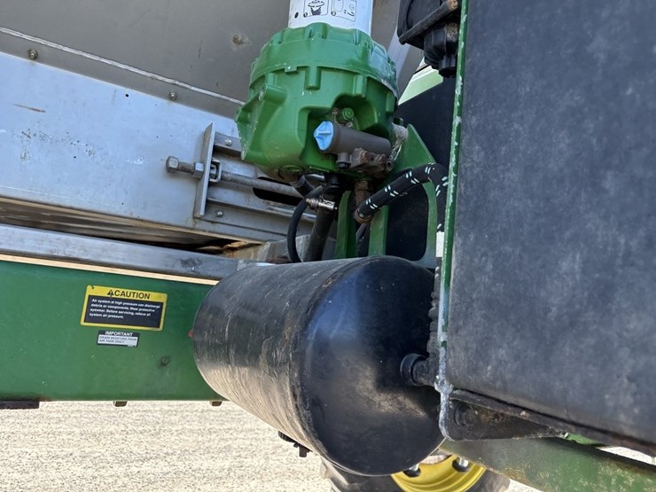 john-deere-r4045-image-22